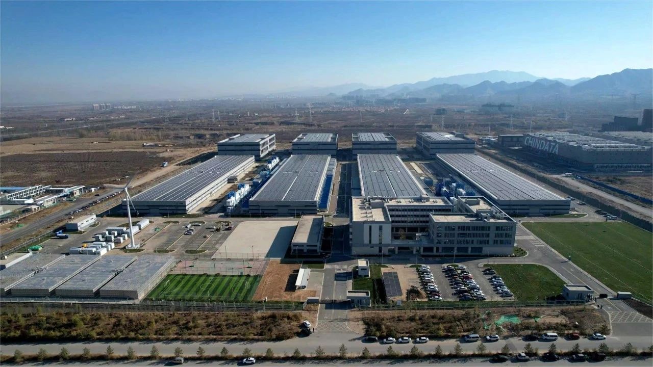 乐天堂fun88集团助力腾讯落地国内首个「风光储」一体化数据中心微电网