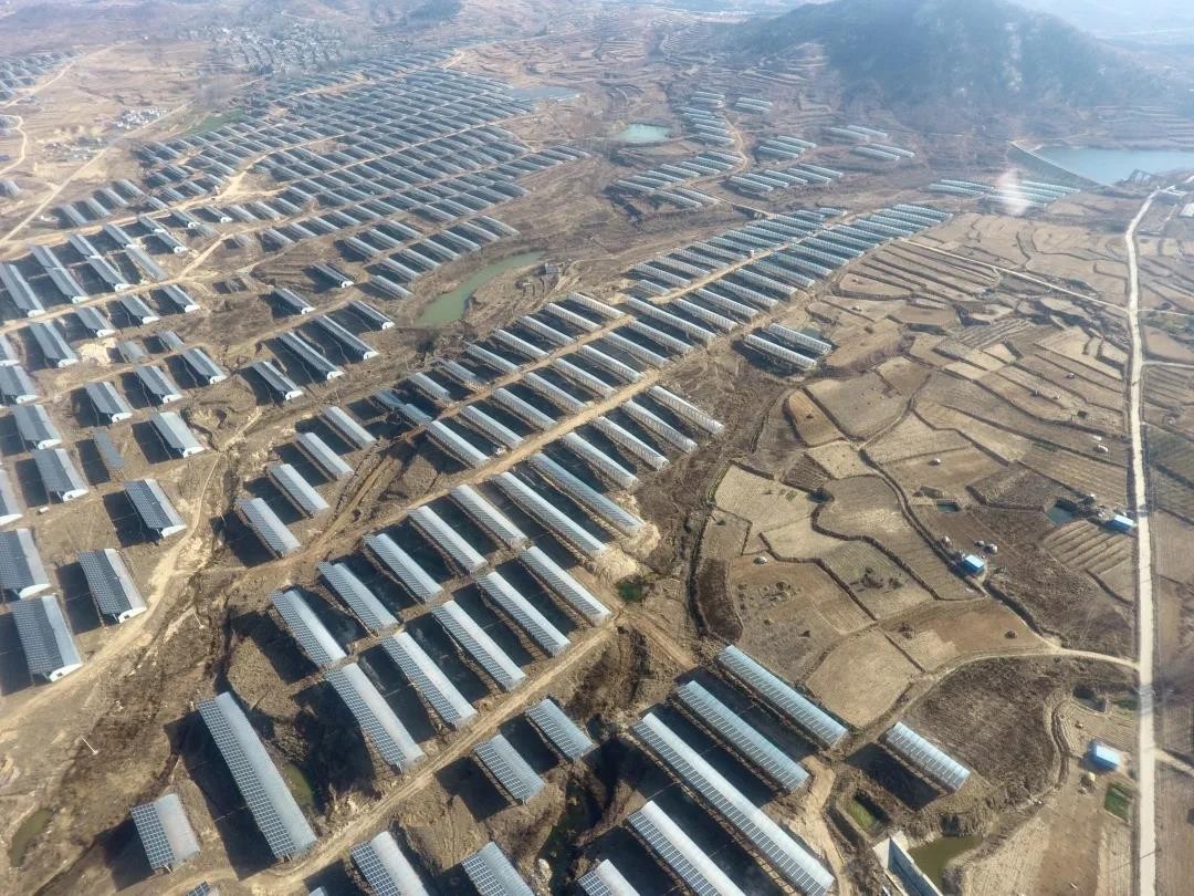 乐天堂fun88集团与新抚区政府签署1GW光伏发电上网项目投资协议